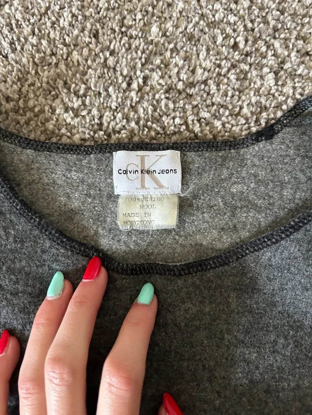 Calvin Klein - Sweater - Picture 2 of 3